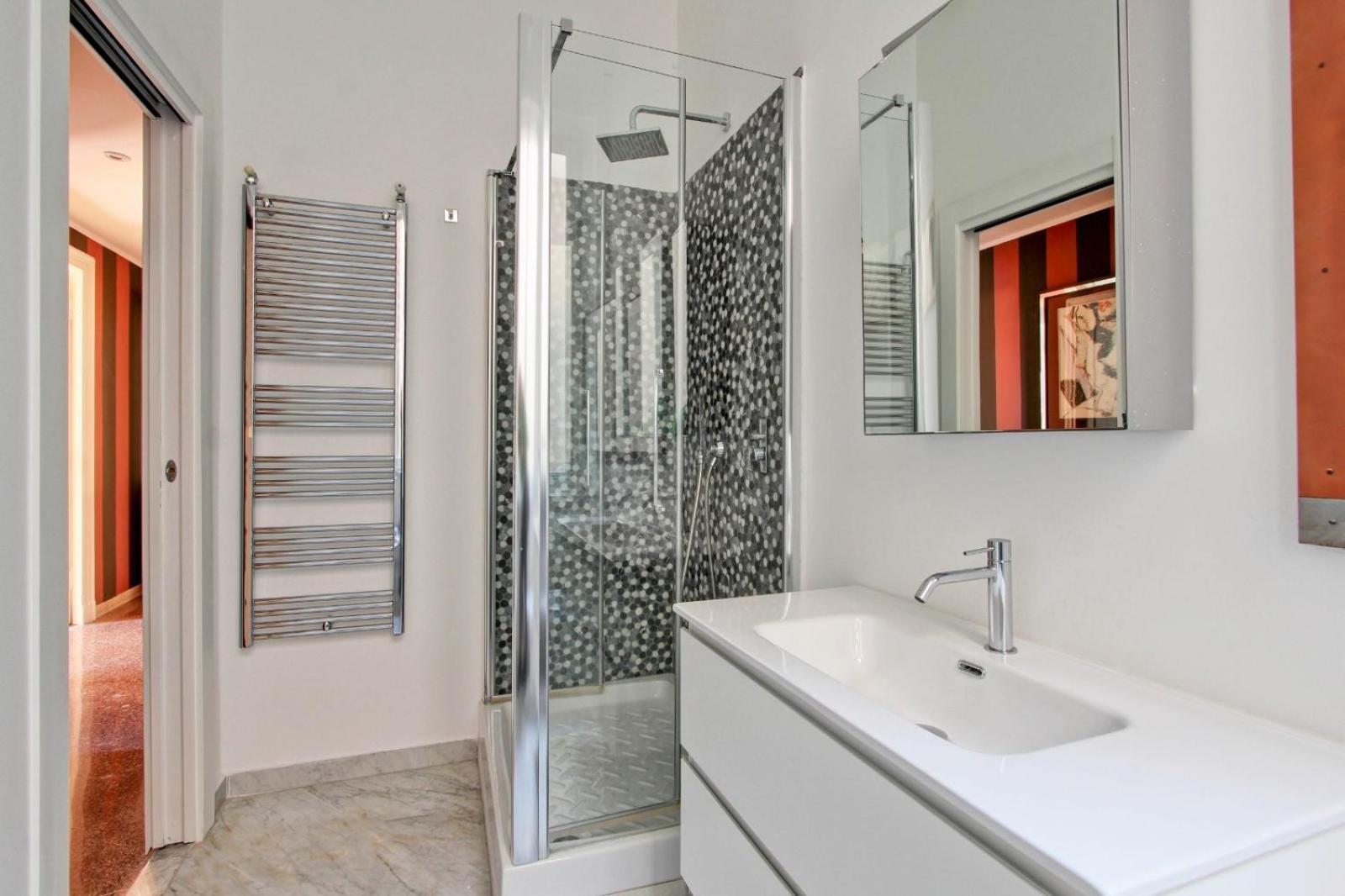 Tibullo ,Classico Ed Elegante Appartamento Рим Экстерьер фото